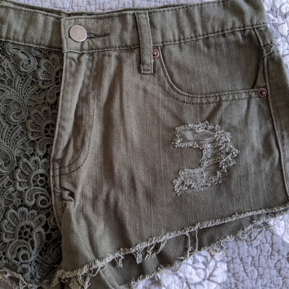 NWT!! Olive Lace Shorts - Picture 3 of 7